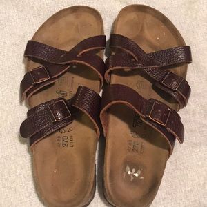 Brown patent leather Tatami Birkenstock Sandals